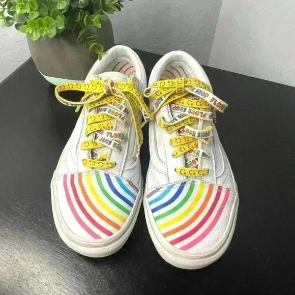 Vans Off the Wall Low Top Rainbow Slour Shop By Amirah Kassem Shoes W7/M5.5 - Picture 5 of 11